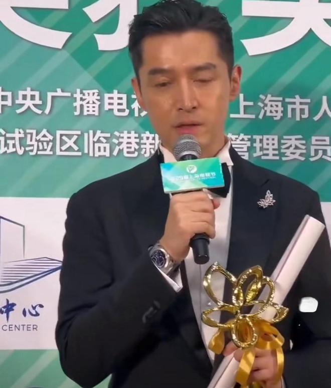 欲盖弥彰！胡歌自知白玉兰是沪圈游戏，后台发言暗指自己世界级-Good Luck To You!